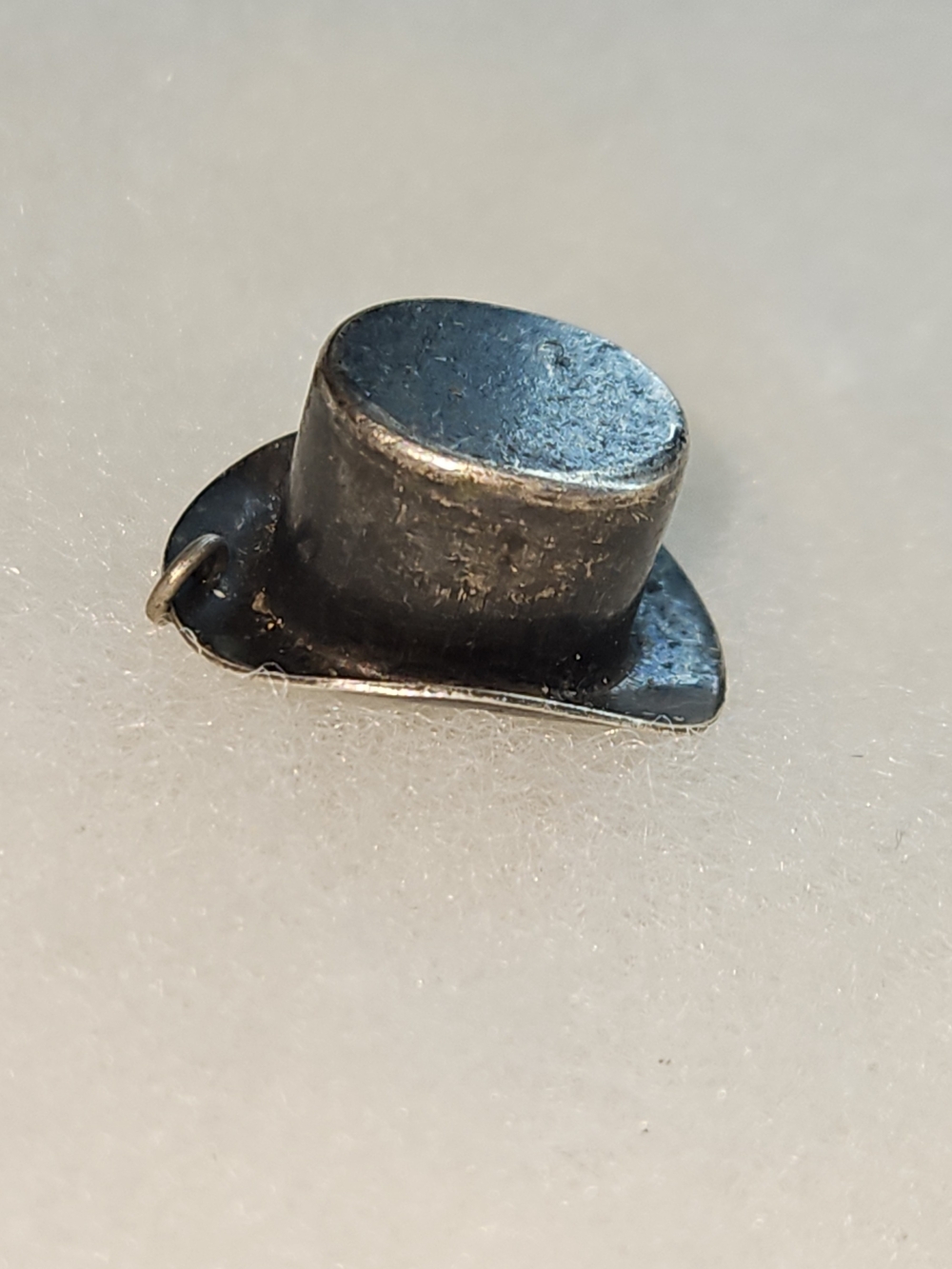 Antique 1920s Mac Lachian Sterling Silver Top Hat Pendant